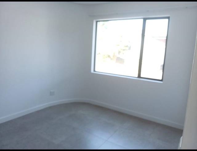 3 BEDROOM PROPERTY TO RENT IN SHEFFIELD BEACH